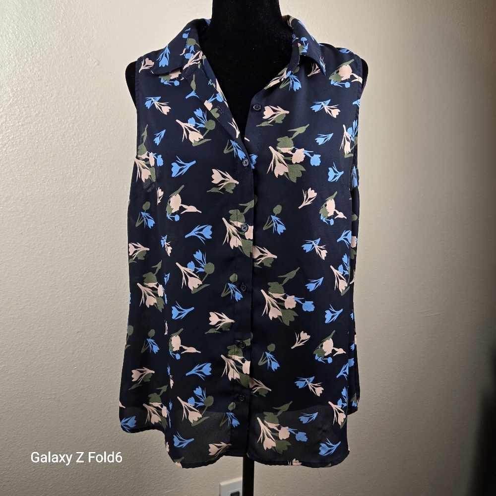 Banana Republic Floral Sleeveless Button Down Blouse Navy Blue Women’s L‎